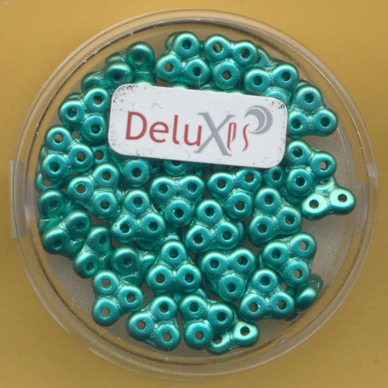 9699-06194 Trinity Beads 3x6mm grün metallic 5,2g