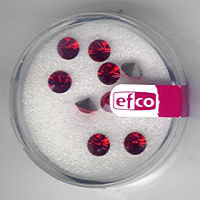 2288526 Swarovski Strass-Chatons rot 5mm