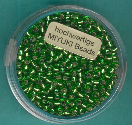 96741104_Miyuki-Rocailles-2,5mm-silverlined-hellgrün