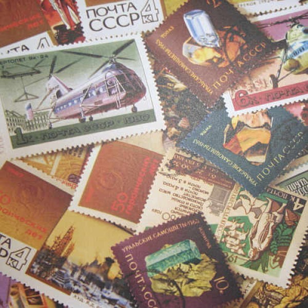 Scrapbook-Blatt Briefmarken