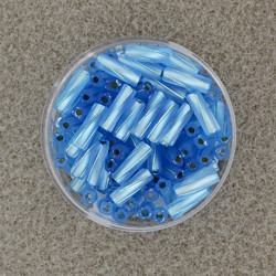 562910184 Glasstifte twisted türkis matt 10mm 15g
