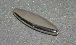 66400124 Metallperle oval flach silber 40x20mm