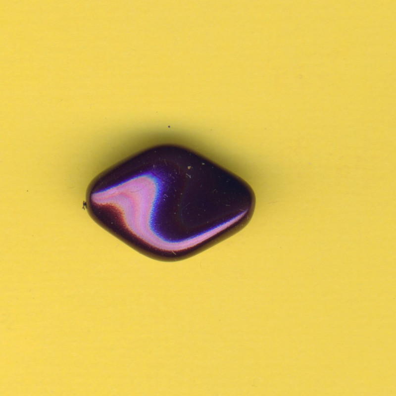 r14347316 Glaswachsperle Chips 19x13mm pflaume
