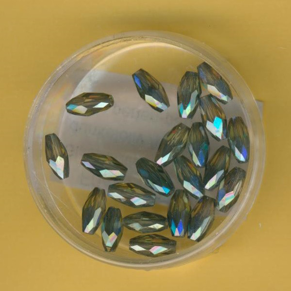 f0425003 Glasschliffperlen Oliven 4x9mm dunkeloliv AB 20 Stück