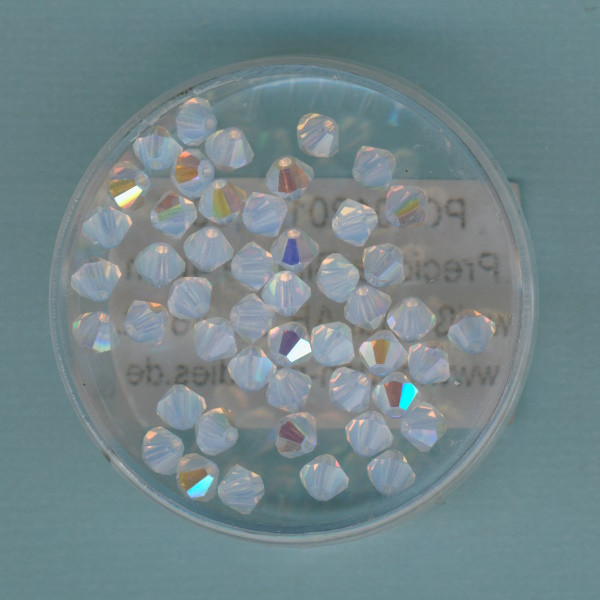 pc401201 Preciosa Bicone 4mm weiß opal AB 48 Stück
