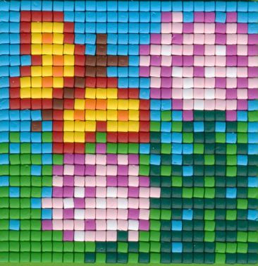 77631 Pixelhobby Set kleine Basisplatte Schmetterling und Blumen