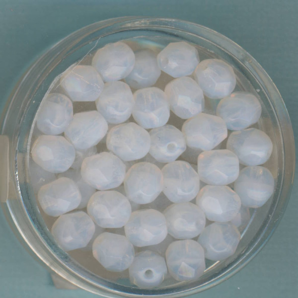 0730-06065 Glasschliffperlen 6mm perlmuttweiß 50 Stück