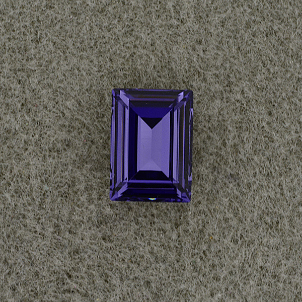 p452718881 Swarovski Glasstein 18x13mm tanzanite