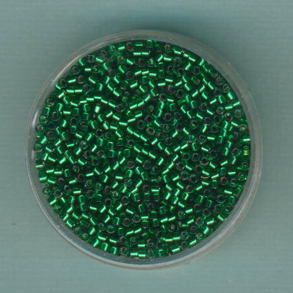 db0605 Delica Beads 11/0 2mm emeraldgrün Silbereinzug 9g