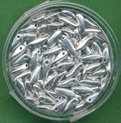 518108924_Daggy-Beads-2,5x8mm-silber-70-Stück