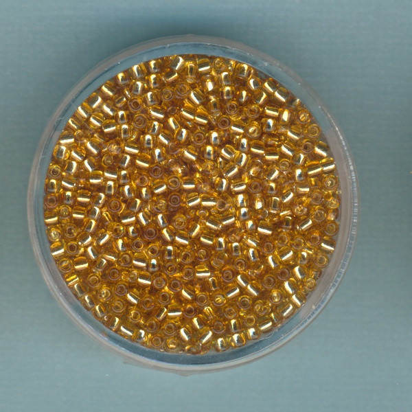 9611222 Toho Beads 2,2mm gold Silbereinzug 12g