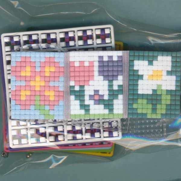 77708 Pixelhobby Medaillon Set Blumen