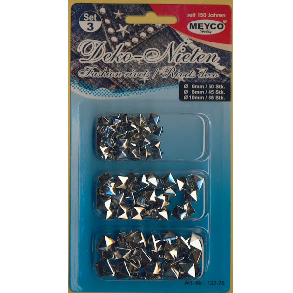 132-70 Deko Nieten zum Aufstecken viereckig 6mm 8mm 10mm