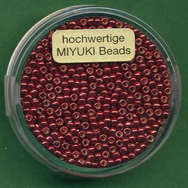 9667244 Toho Beads 2,2mm metallic rot