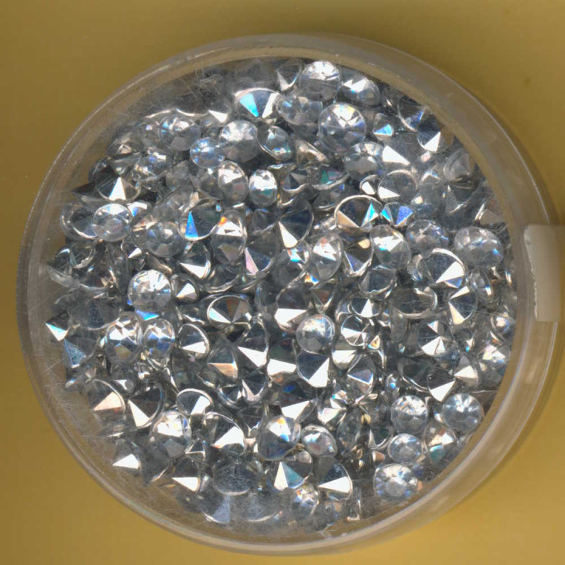 61822 Acry Strass Chatons 2 - 4mm kristall 250 Stück