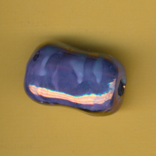 455009181 Keramikperle länglich 27x17x14mm flieder kupfer