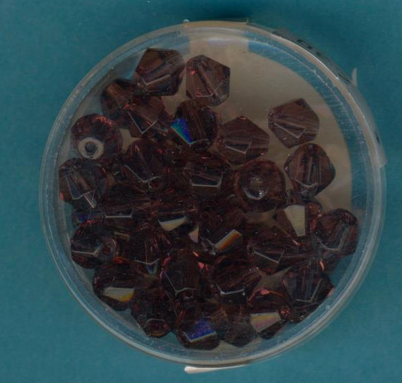 20580_Glasperlen-Doppelkegel-6mm-lila-45-Stück