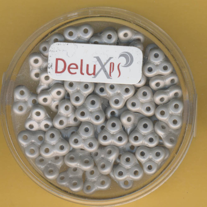 9699-06634 Trinity Beads 3x6mm hellgrau 5,2g