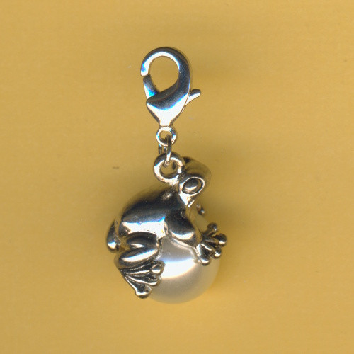 0176221 Metall Anhänger Frosch mit Perle 15x18x12mm silber weiß