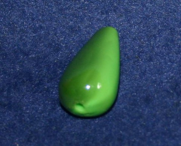 6094543_Acrylperle-Tropfen-28x15mm-grün