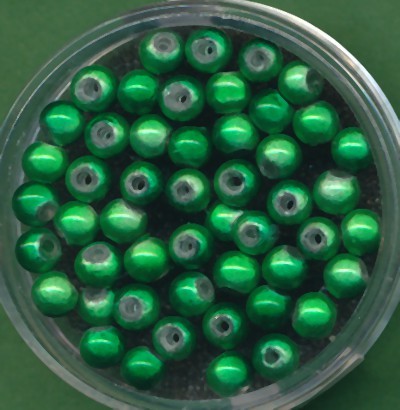 073304194 Miracle Beads 4mm grün 50 Stück