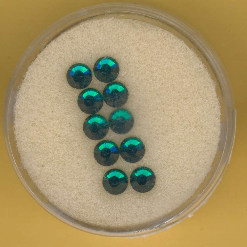 1121-04104 Swarovski Klebesteine 4mm emerald 10 Stück