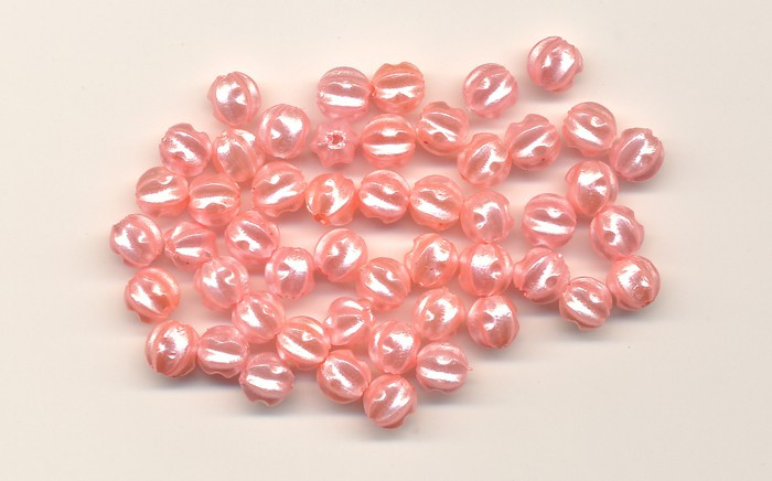 604931 Oliven gekerbt apricot 6x5mm