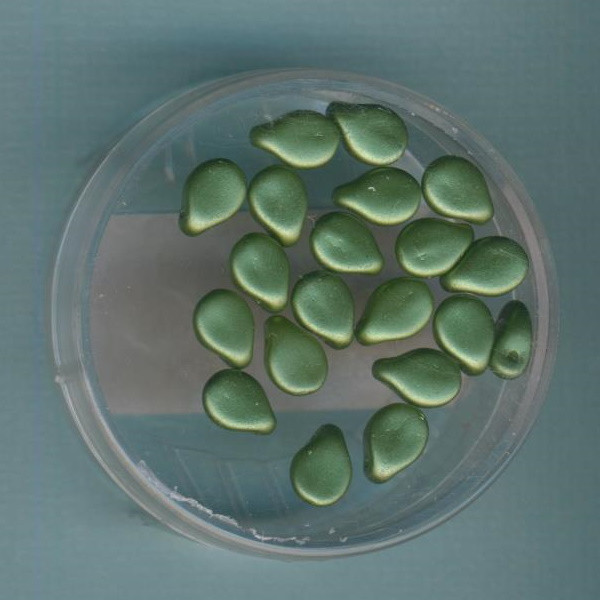 13919w_PIP-Beads-7x5mm-pastell-olivgrün