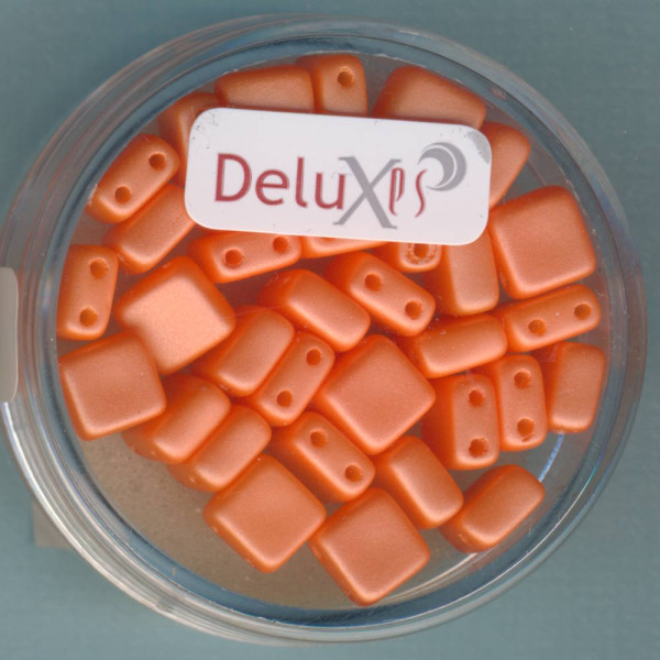 9700-06074 2 hole Square Beads Deluxes 6mm orange 35 Stück