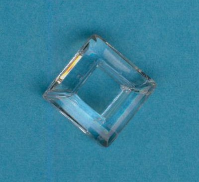 Glasperle Raute 14mm kristall