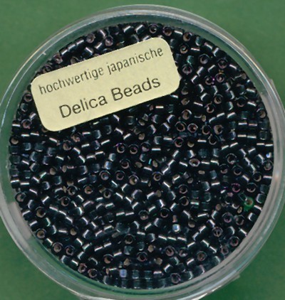 9663574_Delica-Beads-2mm-dunkeloliv-Silbereinzug-7g