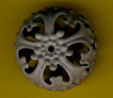 3451384 Ornamentperle 23x13mm pastellgrau