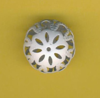 Ornamentperle 17x13mm weiß