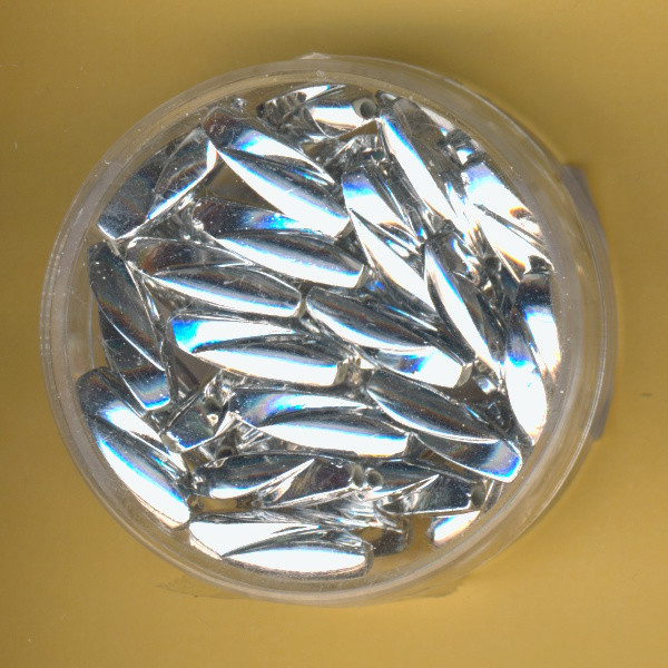 0805-14914 Wachsperlen Kantoliven gedreht 14mm silber 35 Stück