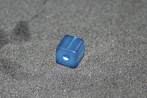 500808331 Polariswürfel montan 8x8mm