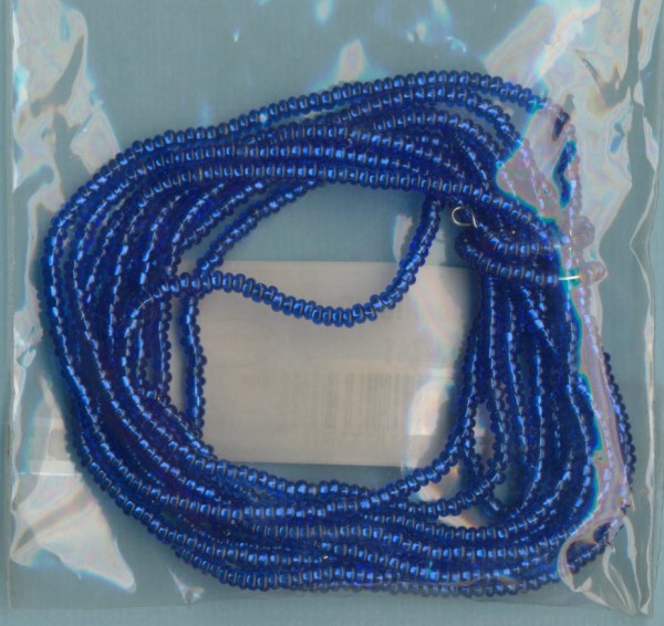 811741_Rocailles-2,6mm-blau-silbereinzug-auf-Draht-aufgefädelt-1,75m