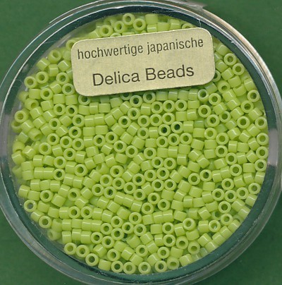 9663744_Delica-Beads-2mm-opal-hellgrün-9g