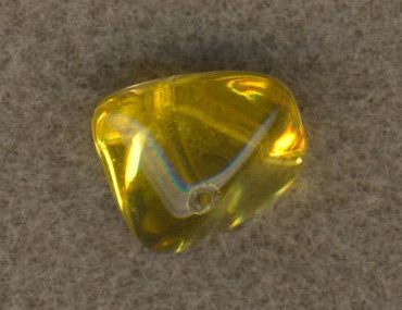 Glasperle Nugget 14x19mm gelb