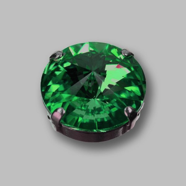 Swarovski Glasstein 13mm emerald