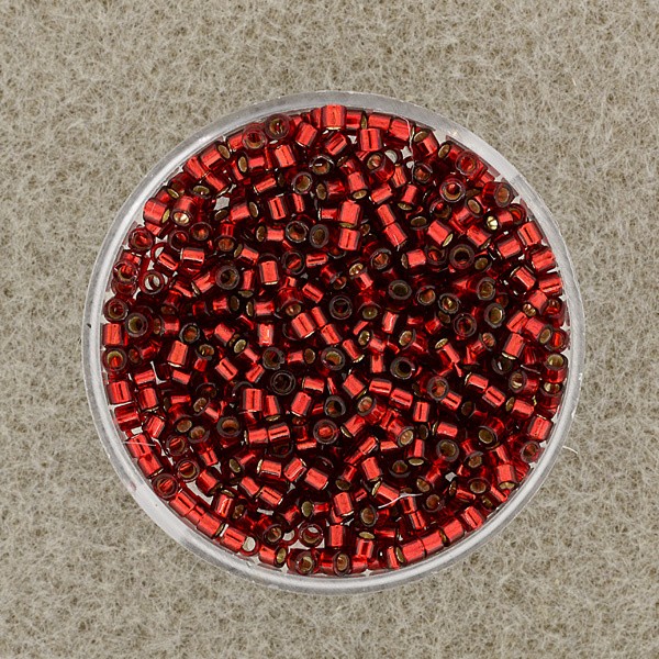 9664134_Delica-Beads-2,2mm-rot-Silbereinzug-7g