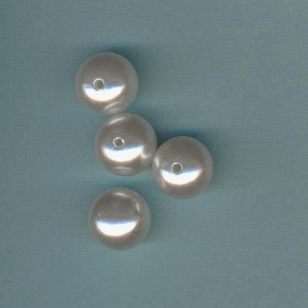 1032301 Wachsperlen 18mm weiß 4 Stück