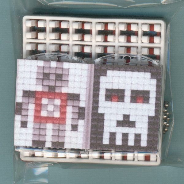 77715 Pixelhobby Medaillon Set Roboter und Geist