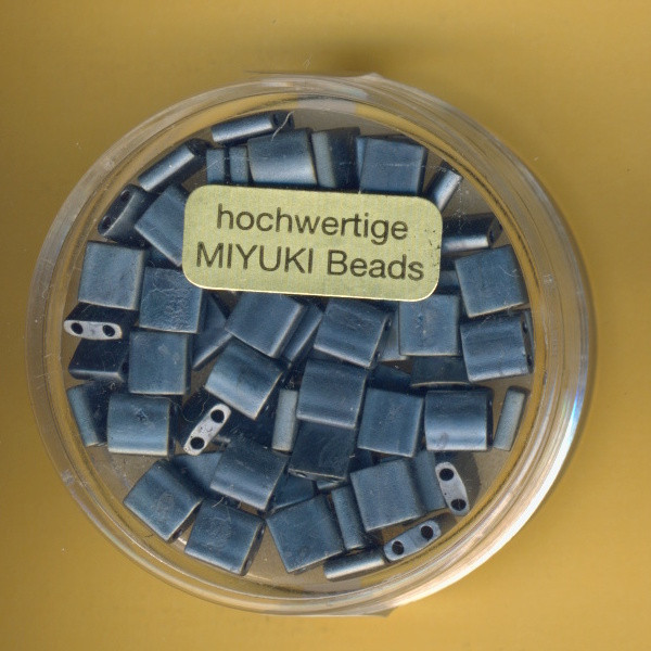 9666-724 Miyuki Tila Beads 5x5mm blau metallic matt 6g