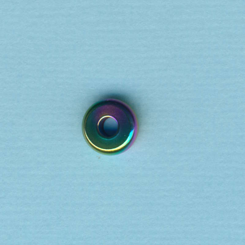 f1360498 304 Edelstahlperle Donut 8x2,5mm regenbogenfarben