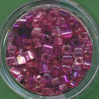 Würfel 3,4 mm pink lila