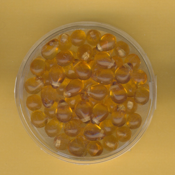 0745-014 Glasperlen Tropfen 5x7mm topas 60 Stück