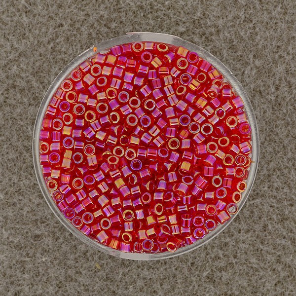 9664994_Delica-Beads-2,2mm-rot-AB-transparent-10g