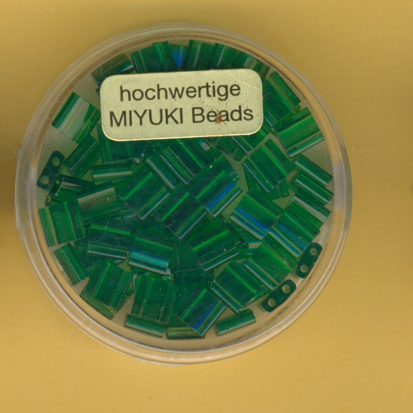9666-684 Miyuki Tila Beads 5x5mm grün transparent 6g