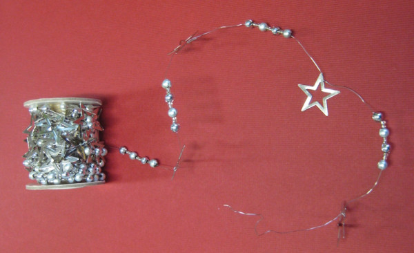 67020015 Deko Kette Weihnachten Sterne mit Perlen silber 10m