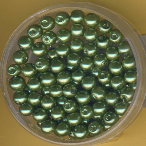 0760-04194 Glaswachsperlen 4mm dunkelgrün 100 Stück